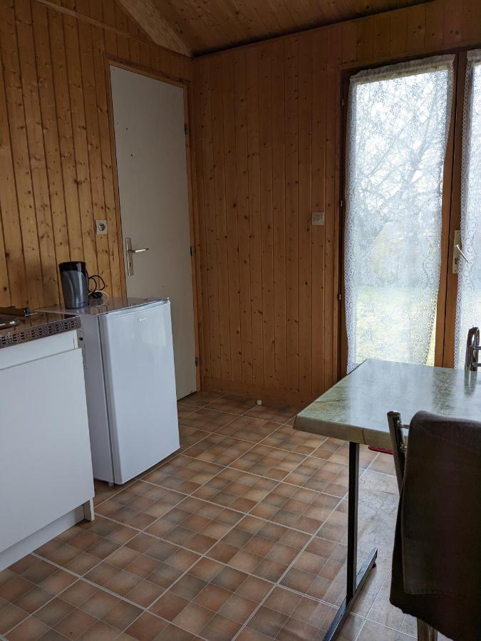 Au Petit Chalet D'Illiers Combray - Salle D'Eau Uniquement Екстер'єр фото
