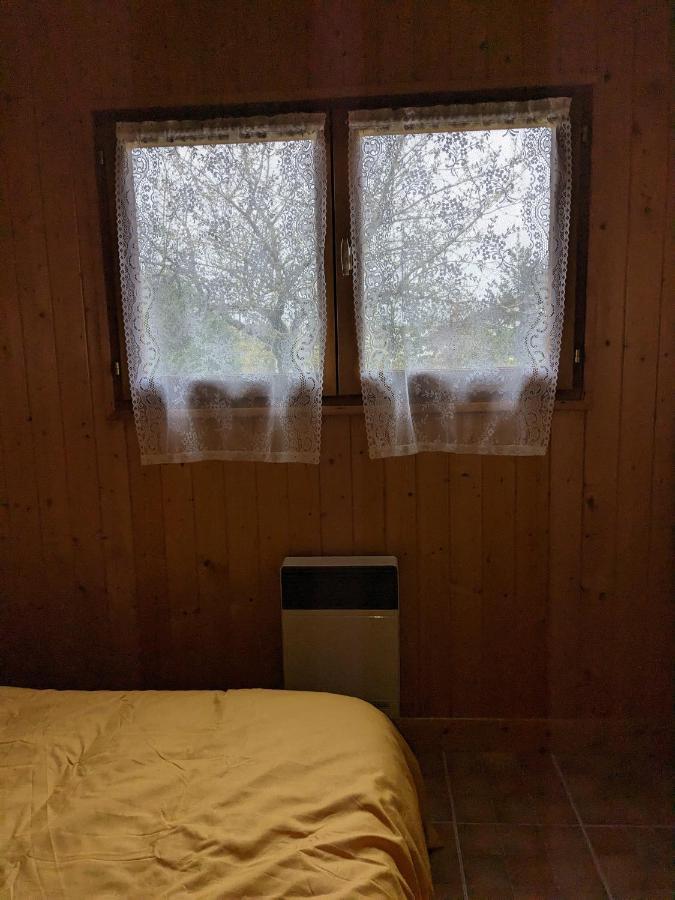 Au Petit Chalet D'Illiers Combray - Salle D'Eau Uniquement Екстер'єр фото