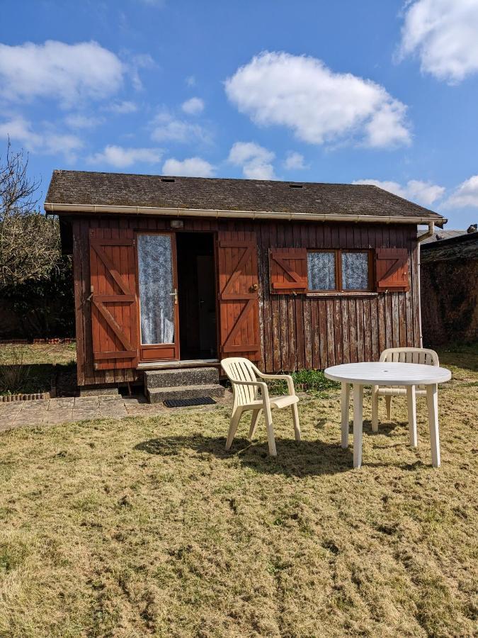 Au Petit Chalet D'Illiers Combray - Salle D'Eau Uniquement Екстер'єр фото