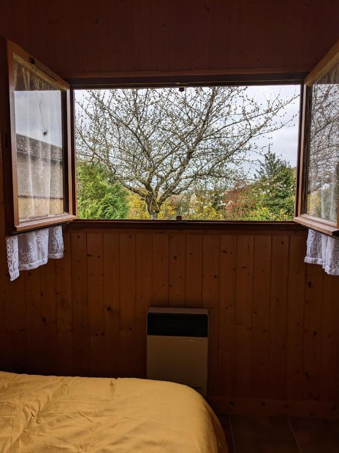 Au Petit Chalet D'Illiers Combray - Salle D'Eau Uniquement Екстер'єр фото